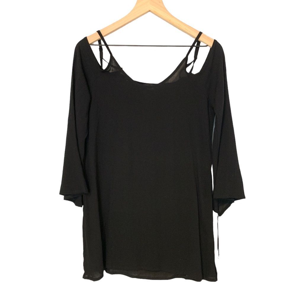 NWT Michael Lauren Gillis Bell sleeves dress in Black. Size Small